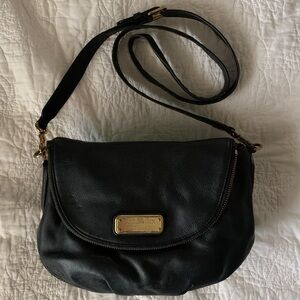 MARC BY MARC JACOBS CLASSIC Q NATASHA LARGE COW LEATHER SHOULDER CROSSBODY BAG